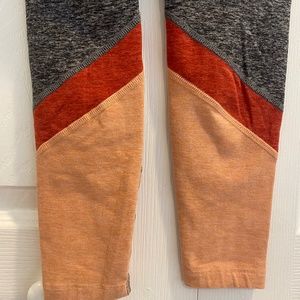 BEYOND YOGA High Rise Spacedye Colorblock Leggings Size S